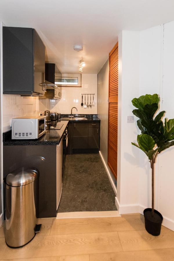 1 Bedroom Newton Apartment L Free Parking L Wigan Royal Infirmary L Haigh Hall L Central Location Exteriér fotografie