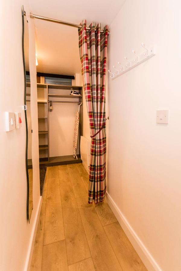 1 Bedroom Newton Apartment L Free Parking L Wigan Royal Infirmary L Haigh Hall L Central Location Exteriér fotografie